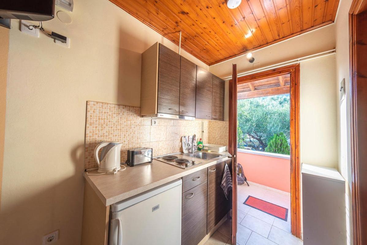 Mimosa Apartments With Pool Paleokastritsa Exterior foto